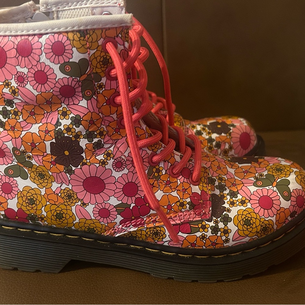 Dr. Martens Kids Floral Boots - Pink, Orange, White
